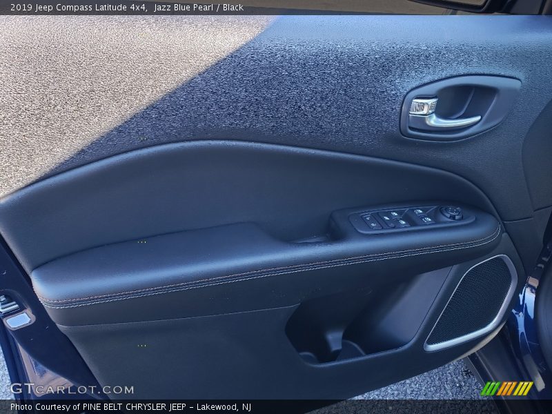 Jazz Blue Pearl / Black 2019 Jeep Compass Latitude 4x4