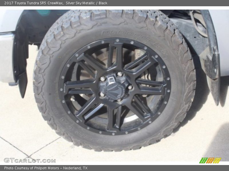Silver Sky Metallic / Black 2017 Toyota Tundra SR5 CrewMax