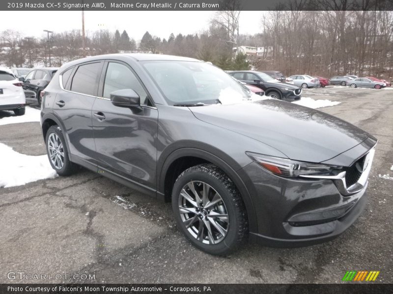 Front 3/4 View of 2019 CX-5 Signature AWD