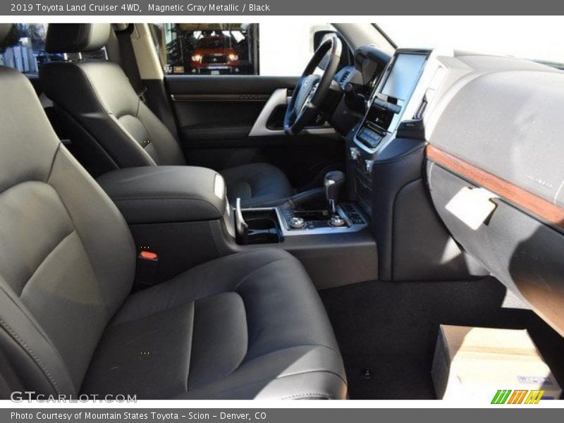 Magnetic Gray Metallic / Black 2019 Toyota Land Cruiser 4WD