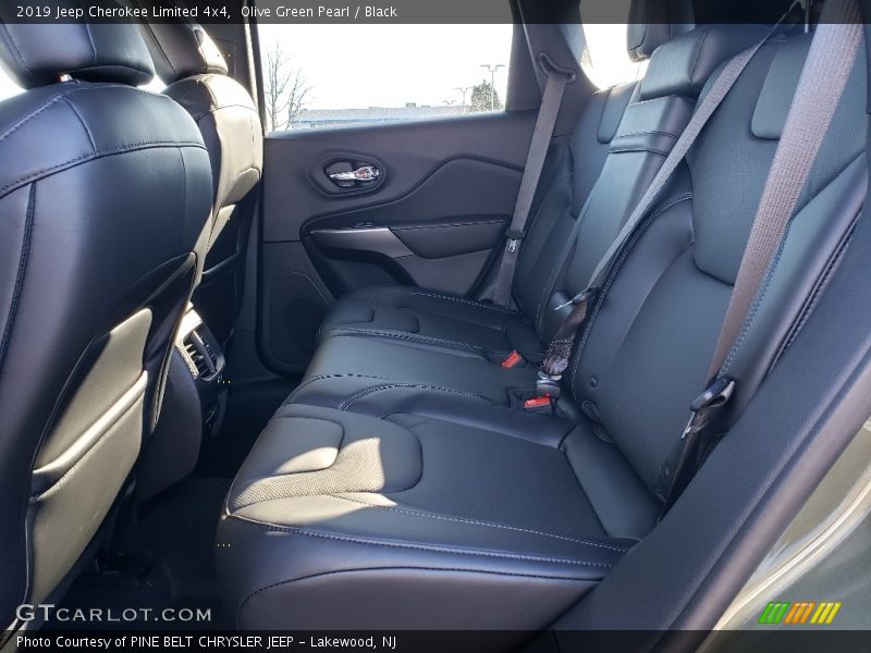 Olive Green Pearl / Black 2019 Jeep Cherokee Limited 4x4