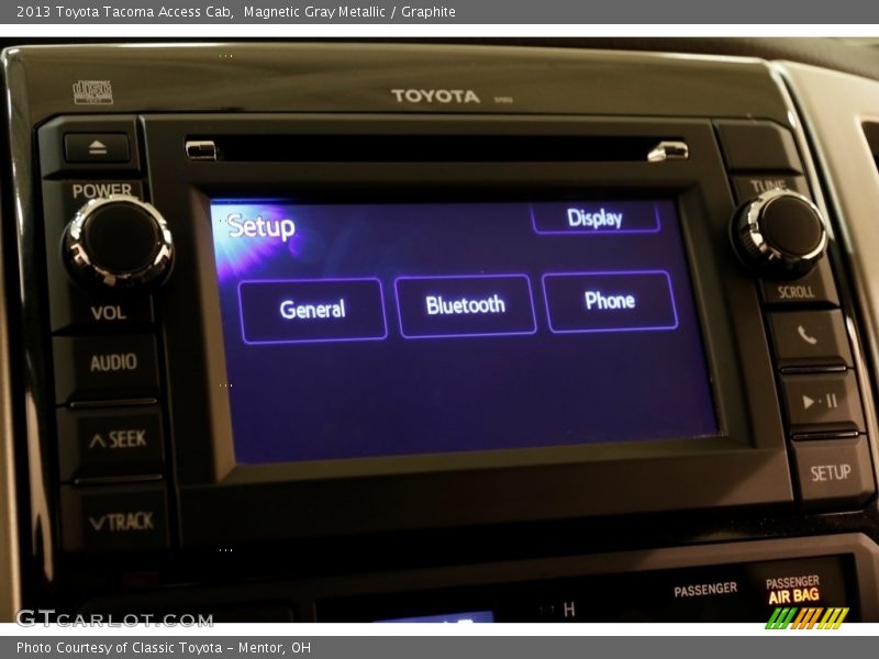 Magnetic Gray Metallic / Graphite 2013 Toyota Tacoma Access Cab