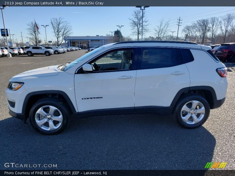 White / Black/Ski Gray 2019 Jeep Compass Latitude 4x4