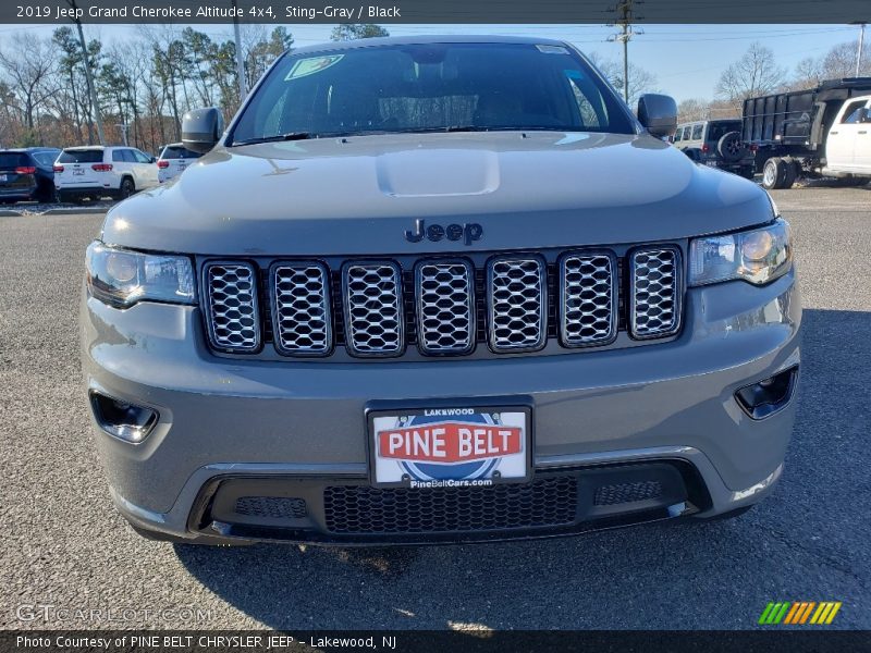 Sting-Gray / Black 2019 Jeep Grand Cherokee Altitude 4x4