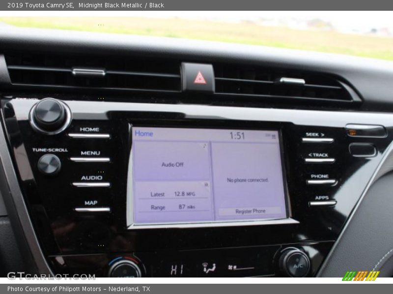 Midnight Black Metallic / Black 2019 Toyota Camry SE