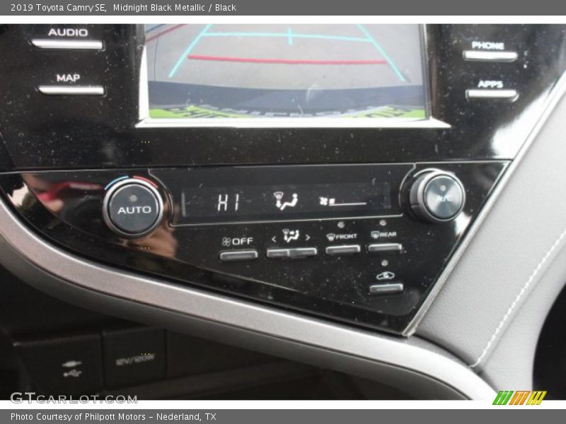 Midnight Black Metallic / Black 2019 Toyota Camry SE