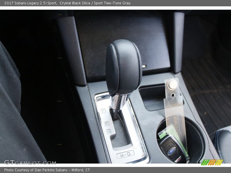 Crystal Black Silica / Sport Two-Tone Gray 2017 Subaru Legacy 2.5i Sport