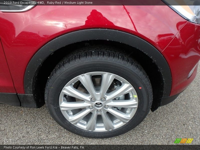 Ruby Red / Medium Light Stone 2019 Ford Escape SEL 4WD