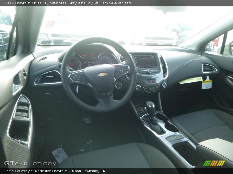 Satin Steel Gray Metallic / Jet Black/­Galvanized 2019 Chevrolet Cruze LT