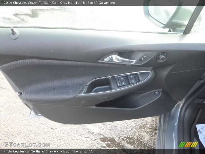 Satin Steel Gray Metallic / Jet Black/­Galvanized 2019 Chevrolet Cruze LT