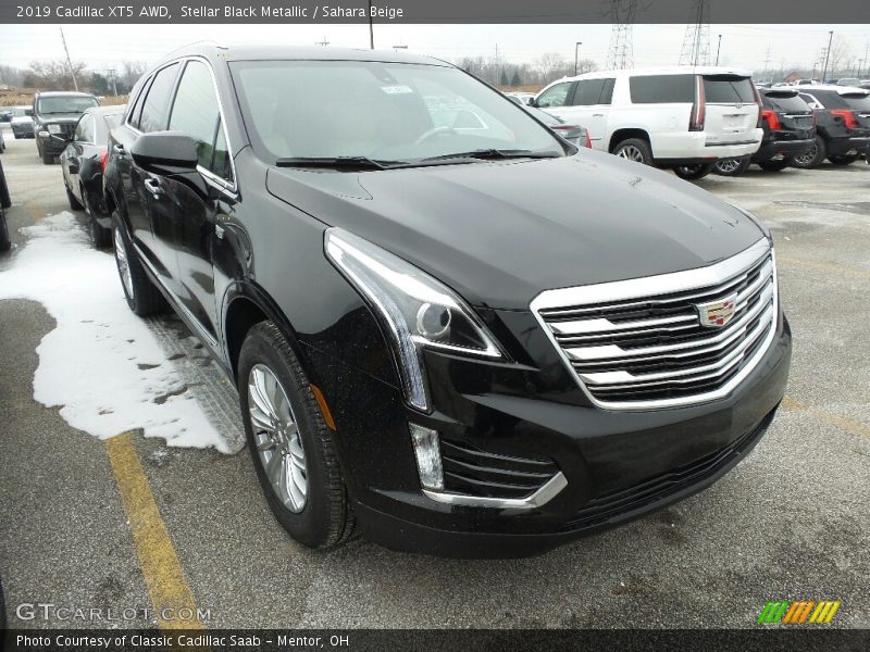 Stellar Black Metallic / Sahara Beige 2019 Cadillac XT5 AWD