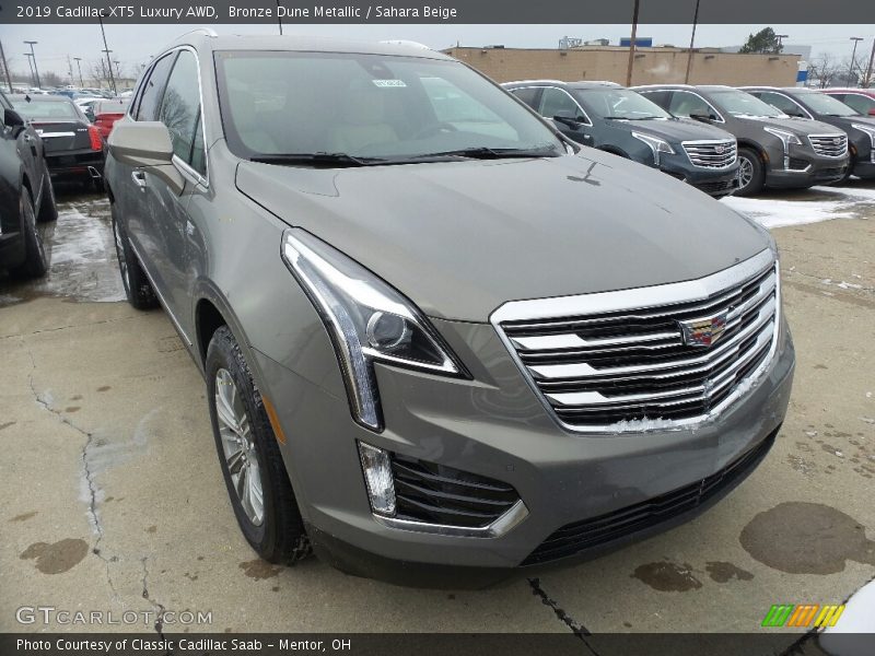 Bronze Dune Metallic / Sahara Beige 2019 Cadillac XT5 Luxury AWD