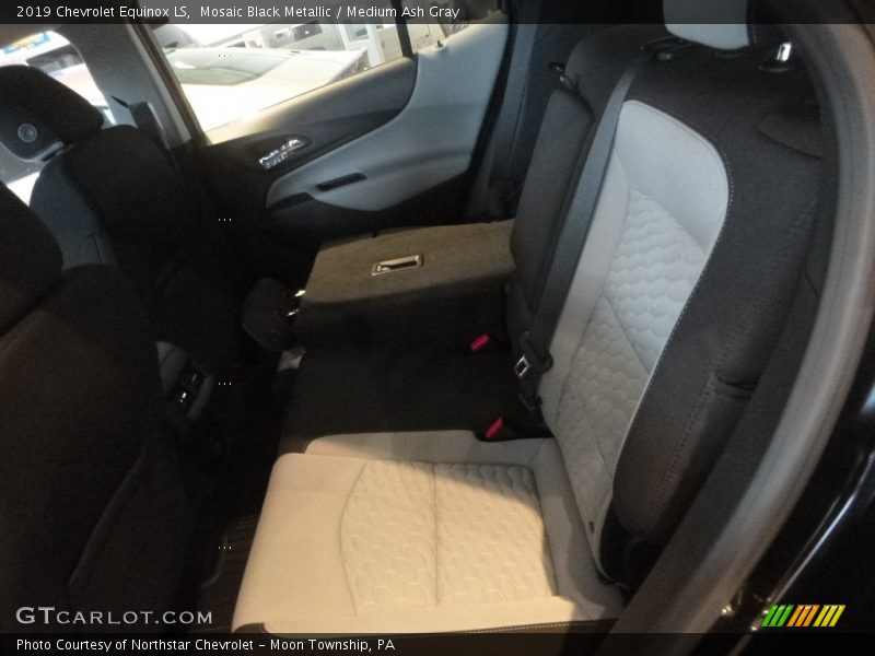 Mosaic Black Metallic / Medium Ash Gray 2019 Chevrolet Equinox LS