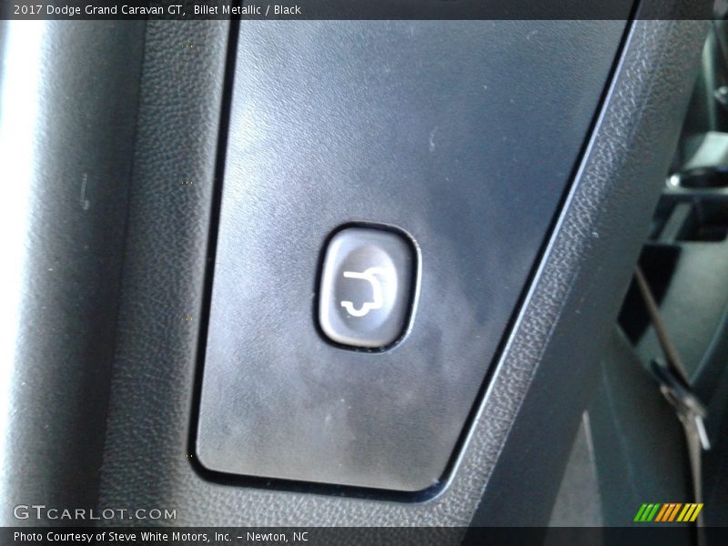Billet Metallic / Black 2017 Dodge Grand Caravan GT
