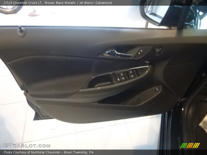 Mosaic Black Metallic / Jet Black/­Galvanized 2019 Chevrolet Cruze LT