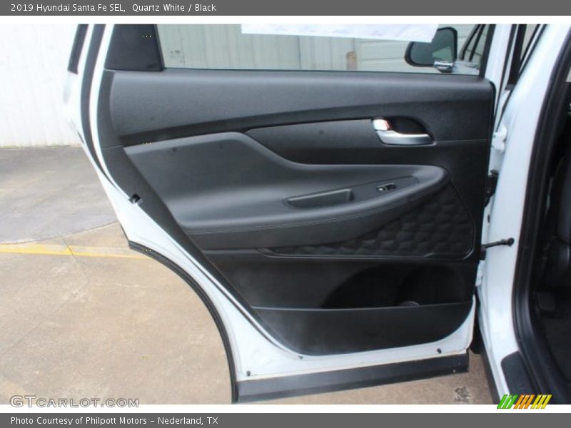 Quartz White / Black 2019 Hyundai Santa Fe SEL