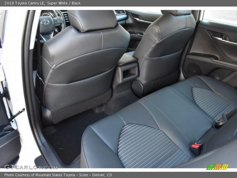 Super White / Black 2019 Toyota Camry LE