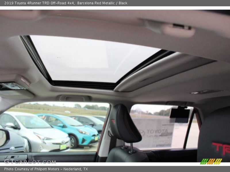 Barcelona Red Metallic / Black 2019 Toyota 4Runner TRD Off-Road 4x4