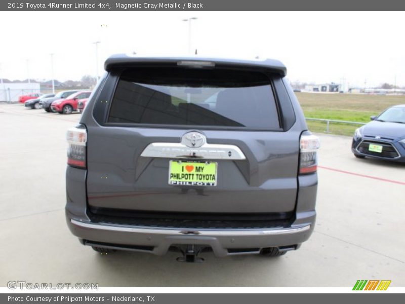 Magnetic Gray Metallic / Black 2019 Toyota 4Runner Limited 4x4