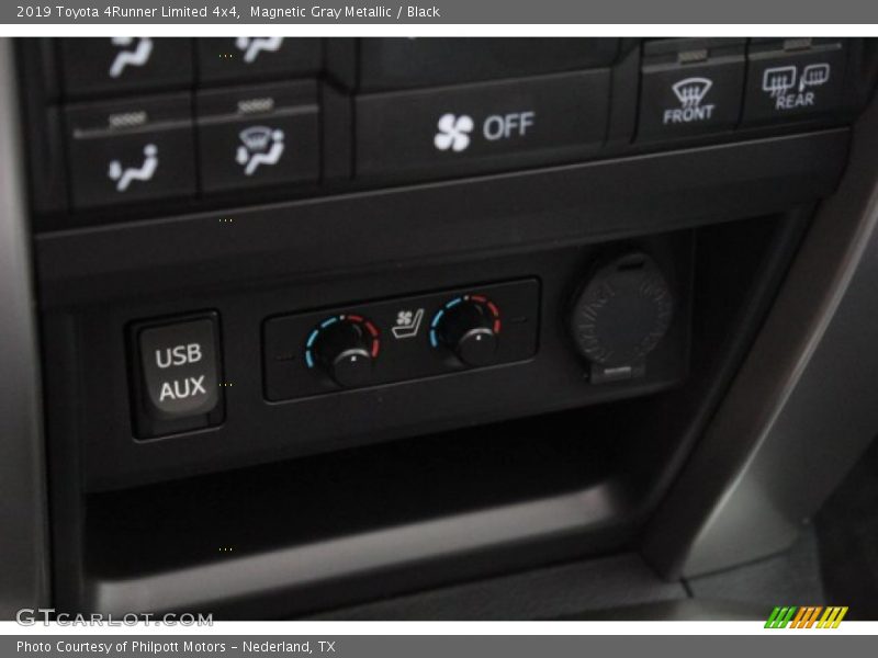 Magnetic Gray Metallic / Black 2019 Toyota 4Runner Limited 4x4