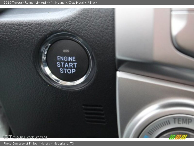 Magnetic Gray Metallic / Black 2019 Toyota 4Runner Limited 4x4