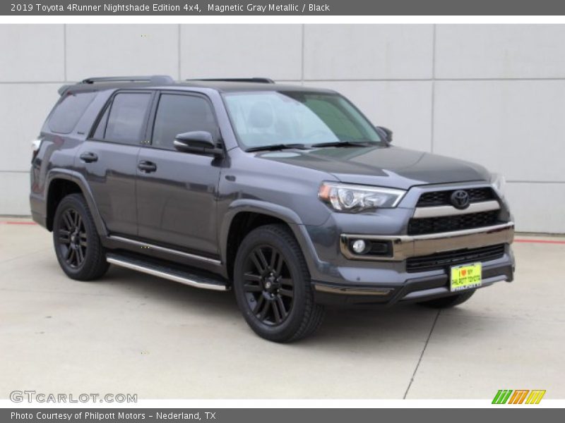 Front 3/4 View of 2019 4Runner Nightshade Edition 4x4