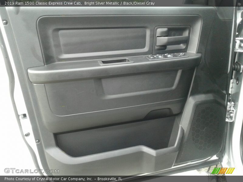 Bright Silver Metallic / Black/Diesel Gray 2019 Ram 1500 Classic Express Crew Cab