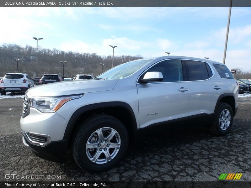 Front 3/4 View of 2019 Acadia SLE AWD