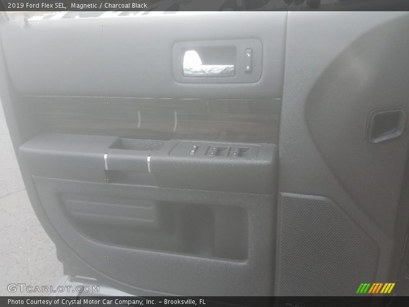 Magnetic / Charcoal Black 2019 Ford Flex SEL