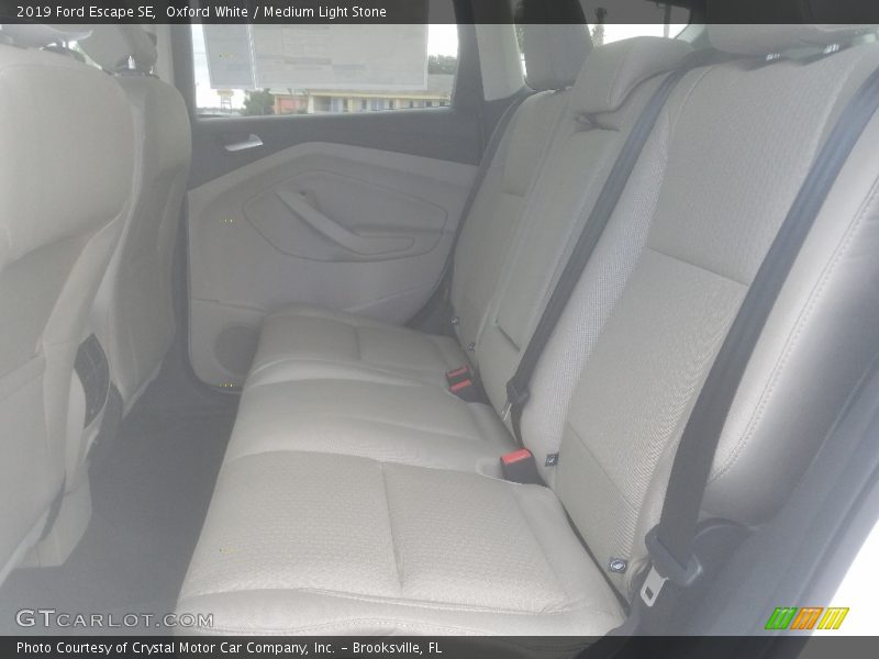 Oxford White / Medium Light Stone 2019 Ford Escape SE