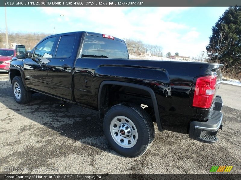Onyx Black / Jet Black/­Dark Ash 2019 GMC Sierra 2500HD Double Cab 4WD