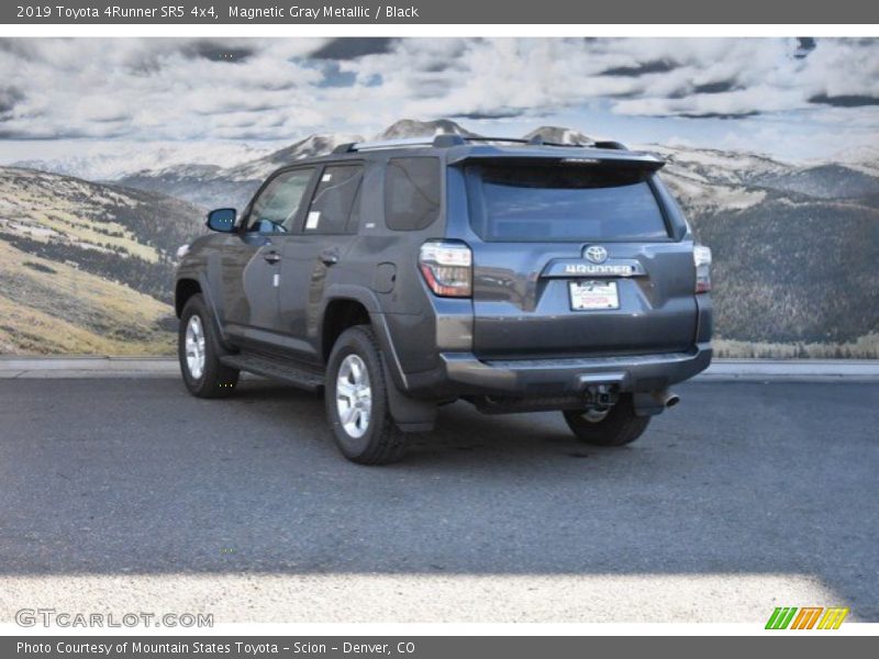 Magnetic Gray Metallic / Black 2019 Toyota 4Runner SR5 4x4