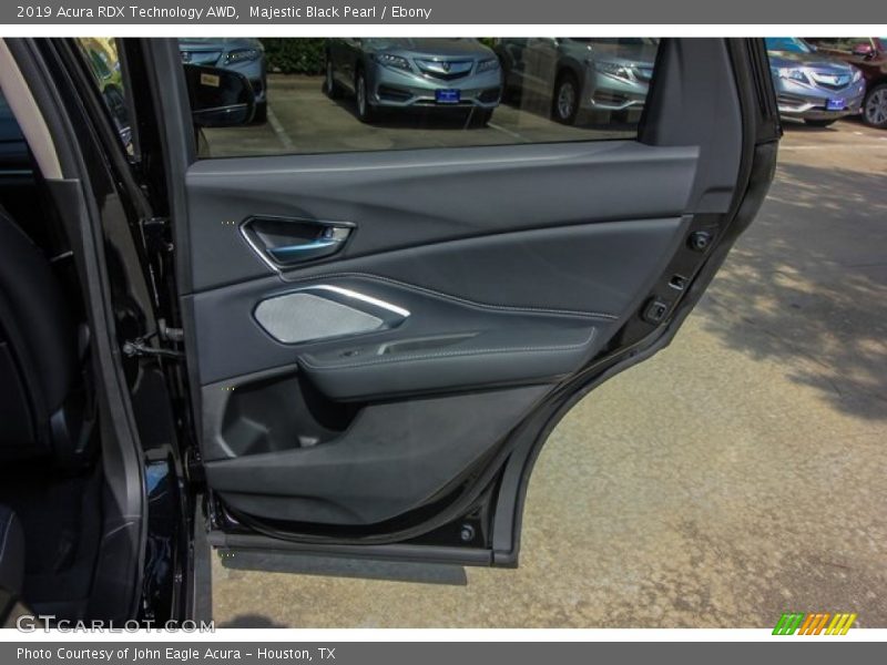Majestic Black Pearl / Ebony 2019 Acura RDX Technology AWD
