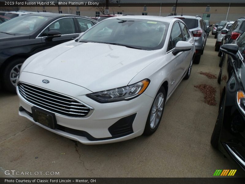White Platinum / Ebony 2019 Ford Fusion Hybrid SE