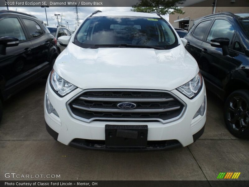 Diamond White / Ebony Black 2018 Ford EcoSport SE