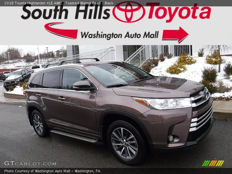 Toasted Walnut Pearl / Black 2018 Toyota Highlander XLE AWD