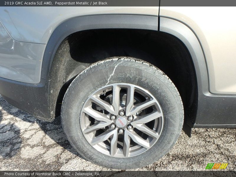 Pepperdust Metallic / Jet Black 2019 GMC Acadia SLE AWD