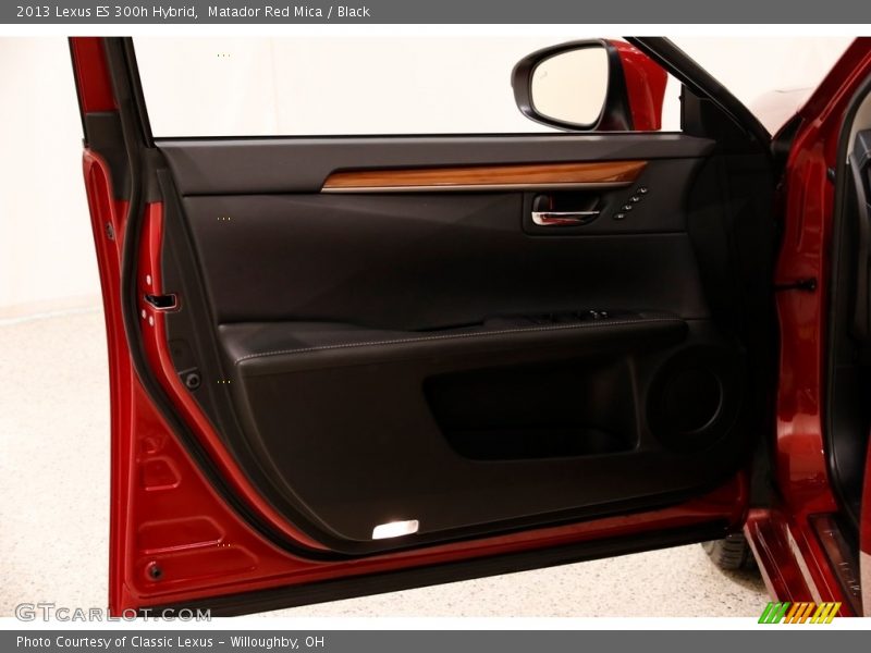 Matador Red Mica / Black 2013 Lexus ES 300h Hybrid