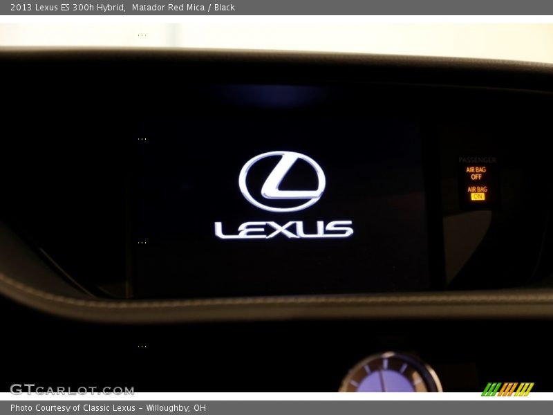 Matador Red Mica / Black 2013 Lexus ES 300h Hybrid