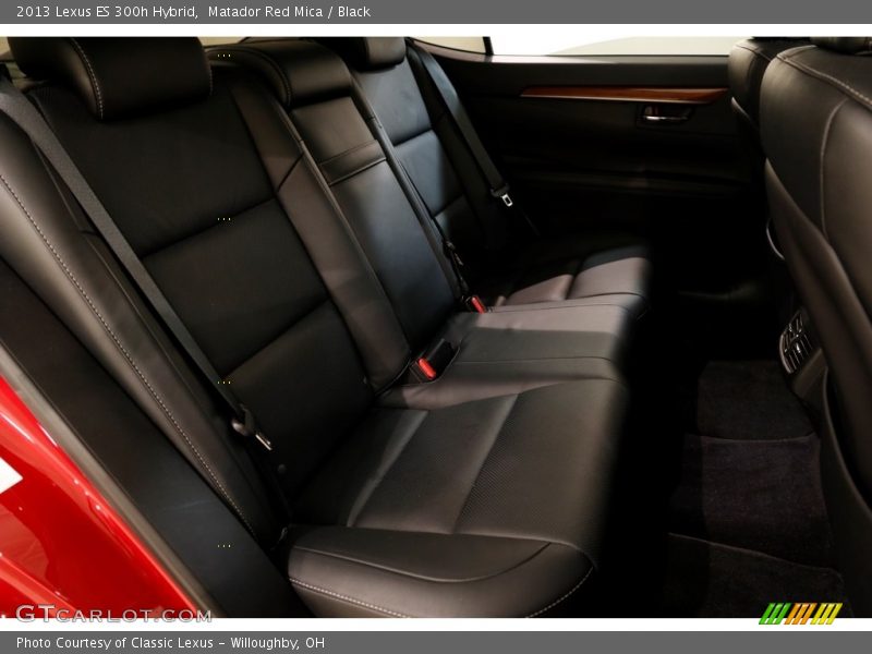 Matador Red Mica / Black 2013 Lexus ES 300h Hybrid