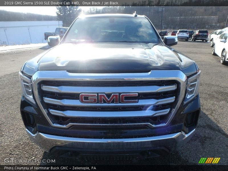 Onyx Black / Jet Black 2019 GMC Sierra 1500 SLE Double Cab 4WD