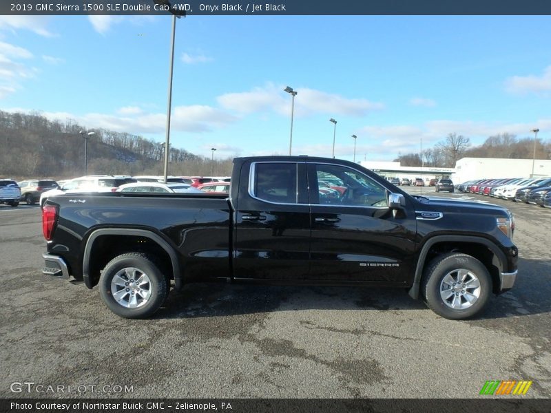  2019 Sierra 1500 SLE Double Cab 4WD Onyx Black