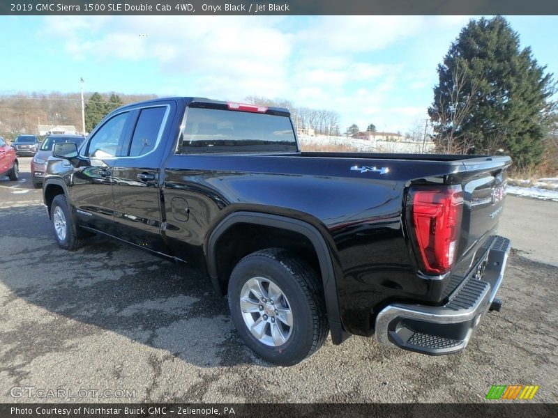 Onyx Black / Jet Black 2019 GMC Sierra 1500 SLE Double Cab 4WD