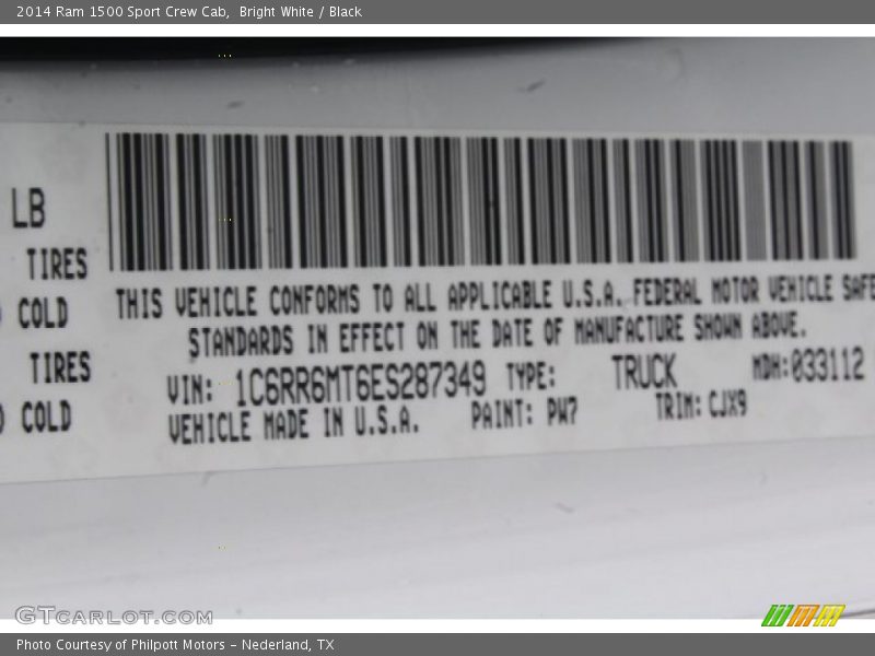 Bright White / Black 2014 Ram 1500 Sport Crew Cab