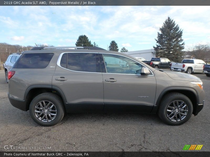 Pepperdust Metallic / Jet Black 2019 GMC Acadia SLT AWD