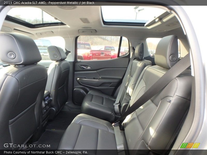 Pepperdust Metallic / Jet Black 2019 GMC Acadia SLT AWD