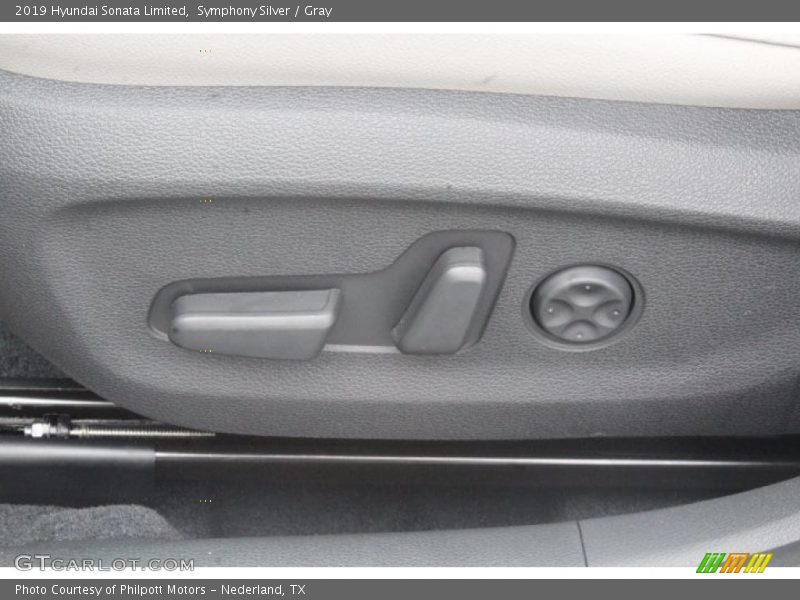 Symphony Silver / Gray 2019 Hyundai Sonata Limited