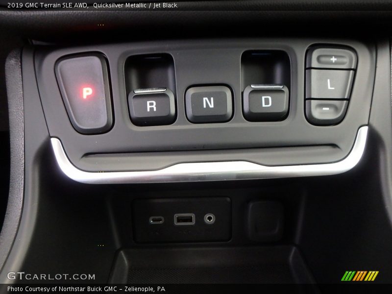 Quicksilver Metallic / Jet Black 2019 GMC Terrain SLE AWD