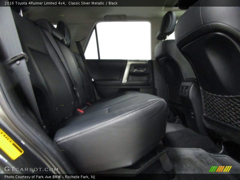 Classic Silver Metallic / Black 2016 Toyota 4Runner Limited 4x4