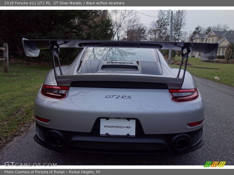 GT2 RS - 2018 Porsche 911 GT2 RS